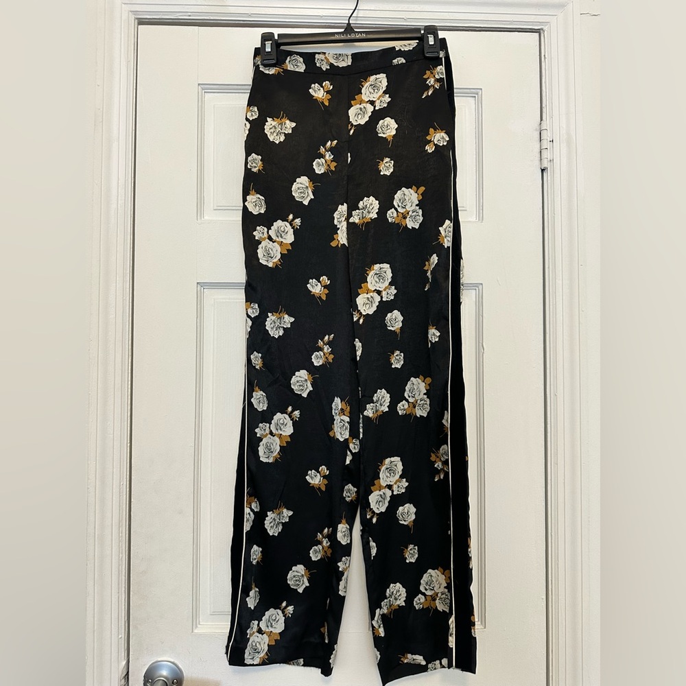Zara floral printed silk pants with elastic waistband